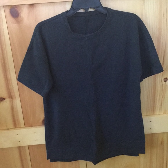 Lulu Lemon Tee - Picture 1 of 6